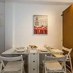 Apartman La Botavara *
